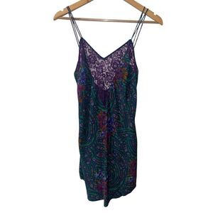 Victoria’s Secret gold label vintage paisley slip dress nightgown colorful lace
